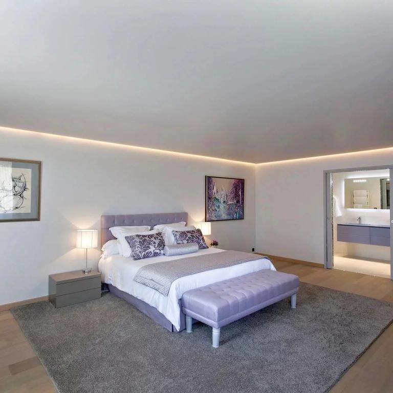 OFF MARKET A VENDRE - HAUTEURS DE CANNES – 15M CROISETTE