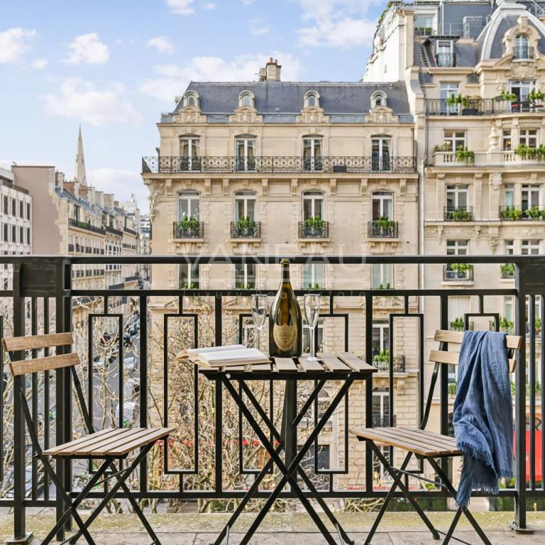 Triangle d'or - Montaigne - Appartement de réception.