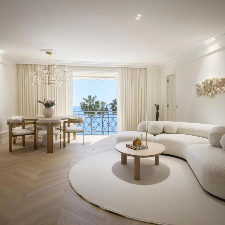 Cannes Croisette - Vue Mer Panoramique