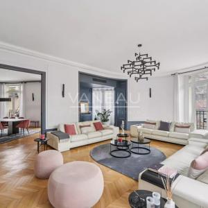 Paris XVIe - Muette - Appartement cinq chambres rénové.