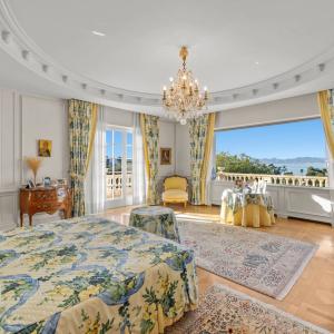 CAP D'ANTIBES - VILLA BELLA VISTA À VENDRE