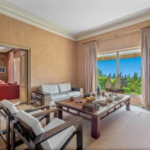 Cannes -  Villa Belle époque avec vue mer panoramique à vendre