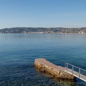 Cap D'Antibes, Chateau de la Vigie à Vendre