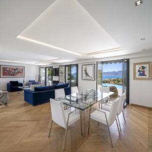 Cannes Luxueuse Villa vue mer panoramique à vendre