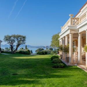 CAP D'ANTIBES - VILLA BELLA VISTA À VENDRE