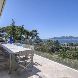 Cannes Luxueuse Villa vue mer panoramique à vendre