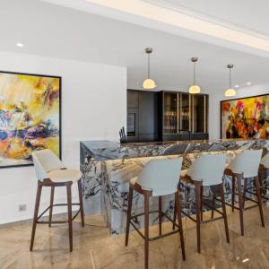 Cannes Croisette Appartement 6 pièces vue mer à vendre