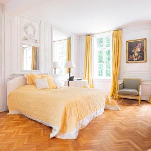 Château édifié en 1756 sur un terrain de 5.9 hectares