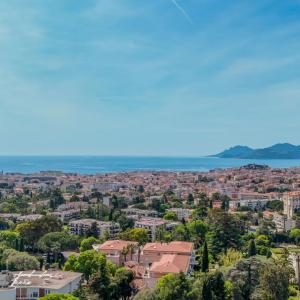 Cannes -  Villa Belle époque avec vue mer panoramique à vendre