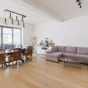 SPLENDIDE VILLA NEUVE DE ± 690 M² BRUTS AVEC JARDIN & PISCINE