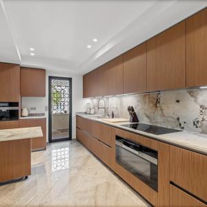 Cannes Croisette Appartement 6 pièces vue mer à vendre