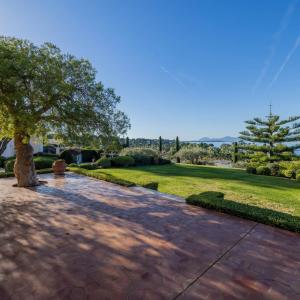CAP D'ANTIBES - VILLA BELLA VISTA À VENDRE