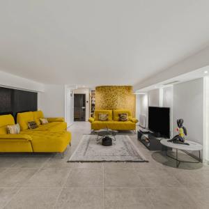 SUPER CANNES  VILLA CONTEMPORAINE VUE MER A VENDRE