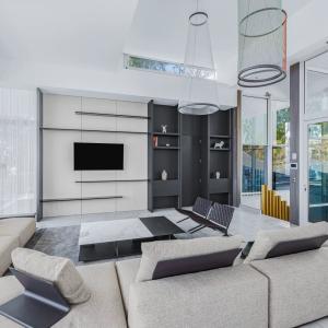 SUPER CANNES  VILLA CONTEMPORAINE VUE MER A VENDRE