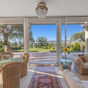 CAP D'ANTIBES - VILLA BELLA VISTA À VENDRE