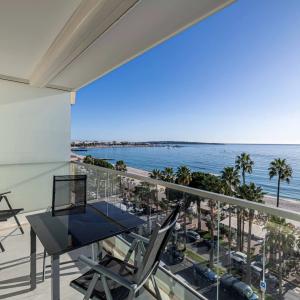 Cannes Croisette - Appartement vue mer à vendre