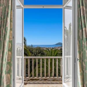 Cannes -  Villa Belle époque avec vue mer panoramique à vendre