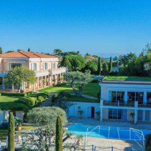 CAP D'ANTIBES - VILLA BELLA VISTA À VENDRE