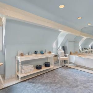 Cannes -  Villa Belle époque avec vue mer panoramique à vendre