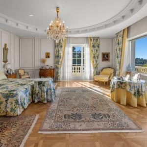 CAP D'ANTIBES - VILLA BELLA VISTA À VENDRE