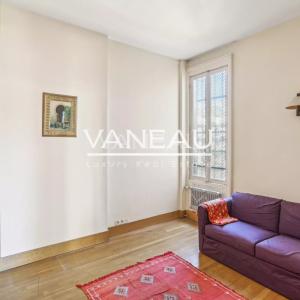 ***TRIANGLE D'OR / MONTAIGNE***