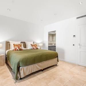 Cannes Luxueuse Villa vue mer panoramique à vendre