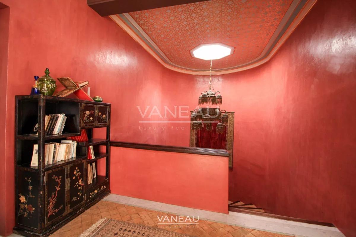 MAGNIFIQUE MAISON DE MAÎTRE À VENDRE AUX CHARMES DE LORIENT À TANGER