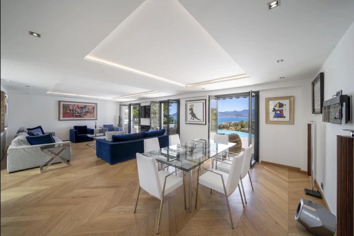 Cannes Luxueuse Villa vue mer panoramique à vendre