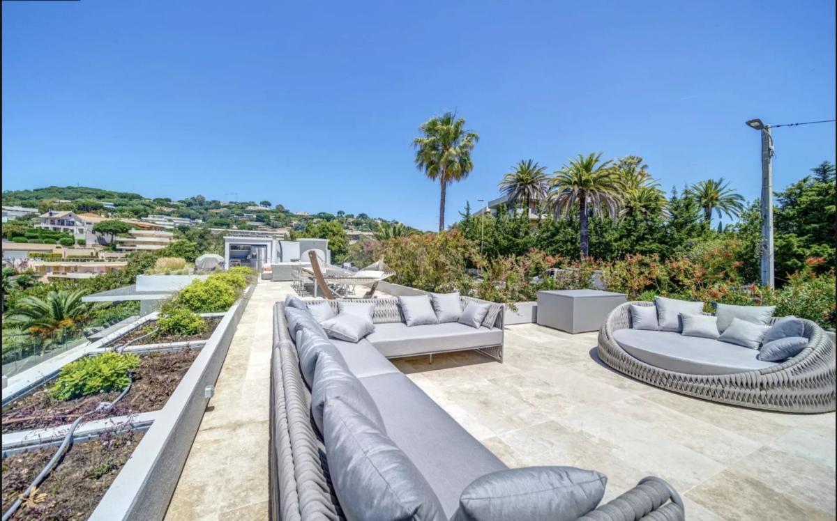 Cannes Luxueuse Villa vue mer panoramique à vendre