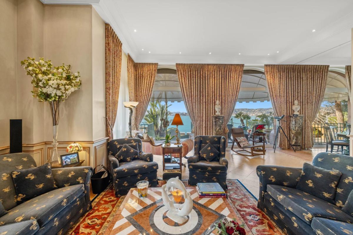 Cap D'Antibes, Chateau de la Vigie à Vendre