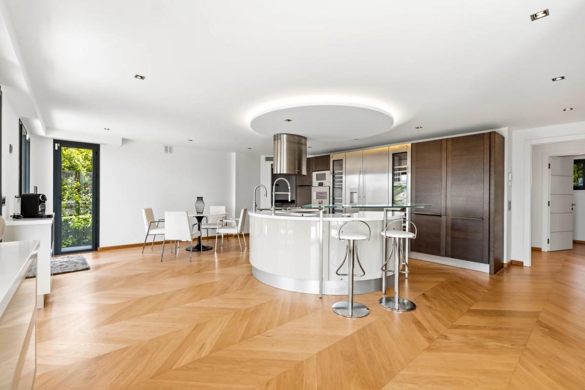 Cannes Luxueuse Villa vue mer panoramique à vendre