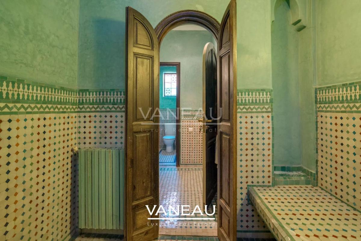 Harmonieux mélange d'une Villa et d'un Riad