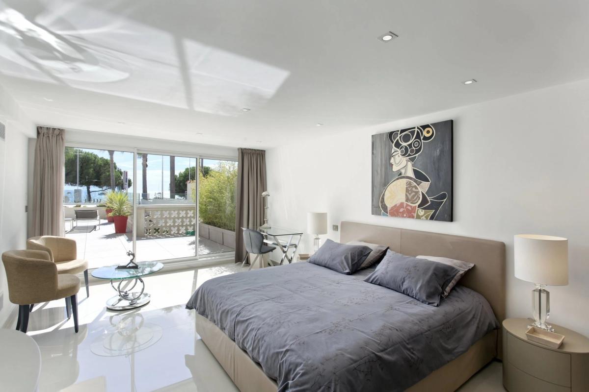 Appartement-Villa à Vendre à Cannes, Croisette