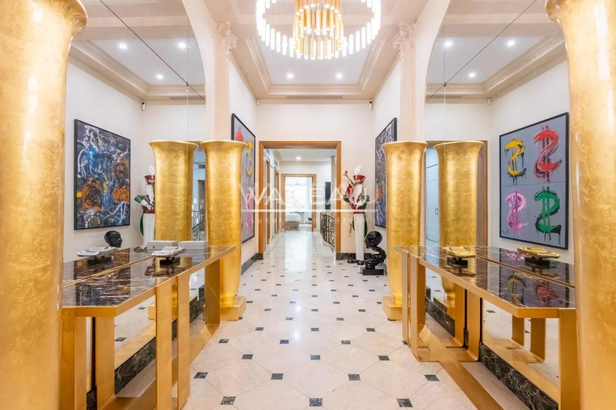 Paris XVIe - OCDE - Superbe duplex familial et de réception avec