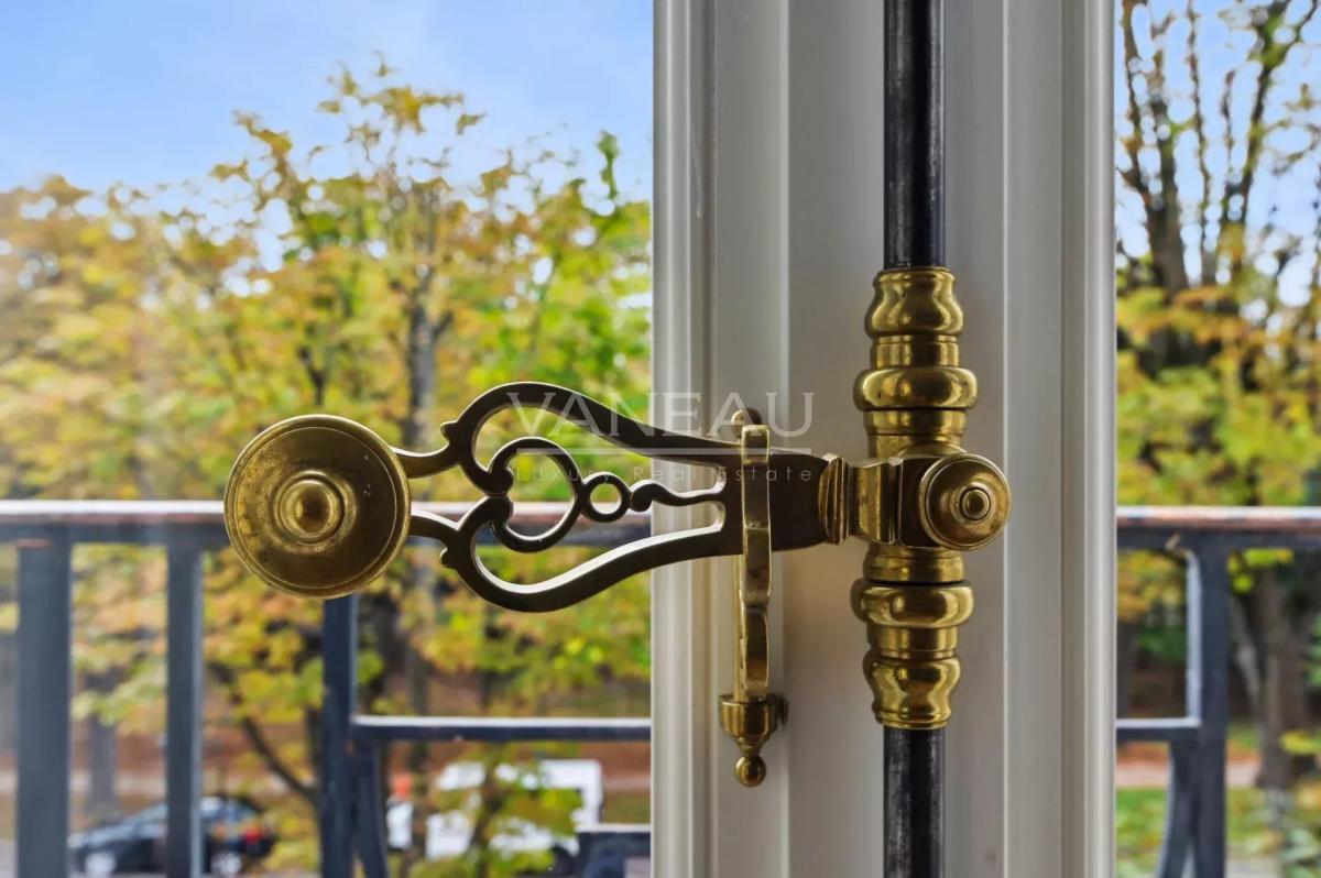 Neuilly - Maurice Barrès - Appartement d'exception.