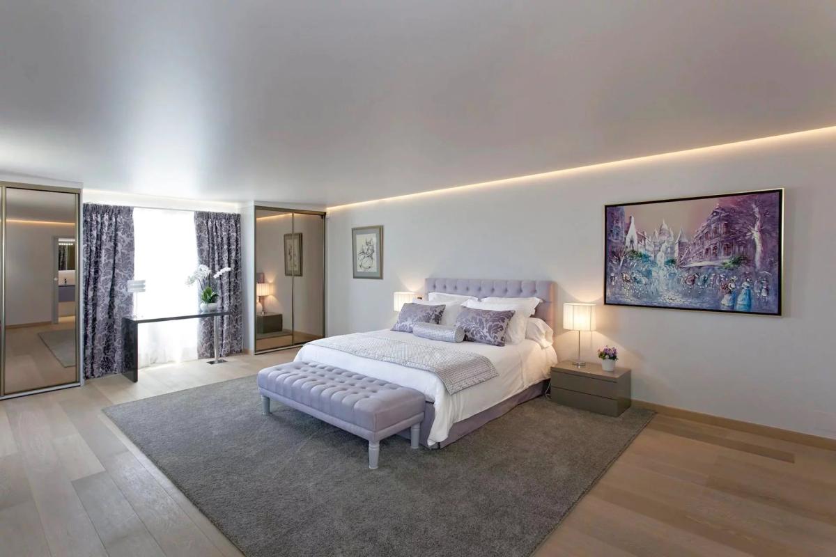 OFF MARKET A VENDRE - HAUTEURS DE CANNES – 15M CROISETTE