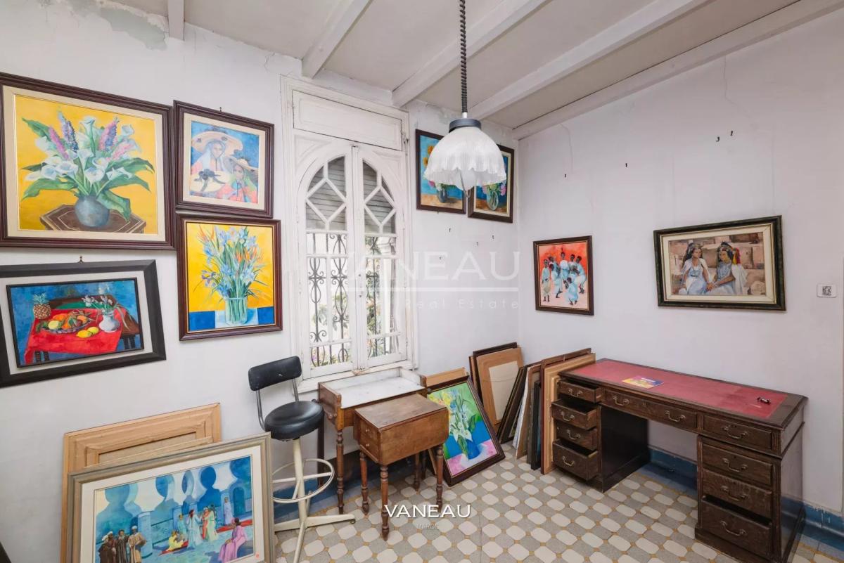 Villa Historique Classée - 470m² / 1273 m² - Mers Sultan, Casablanca
