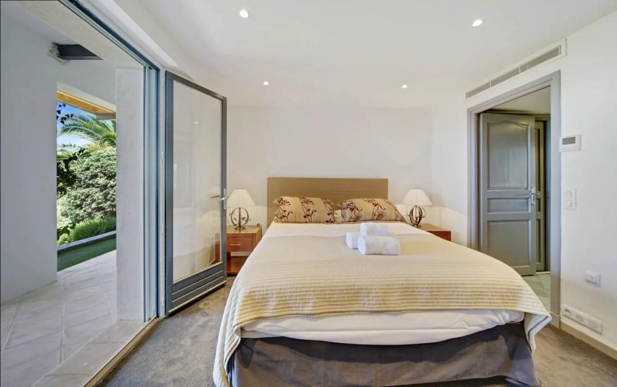 Cannes Luxueuse Villa vue mer panoramique à vendre