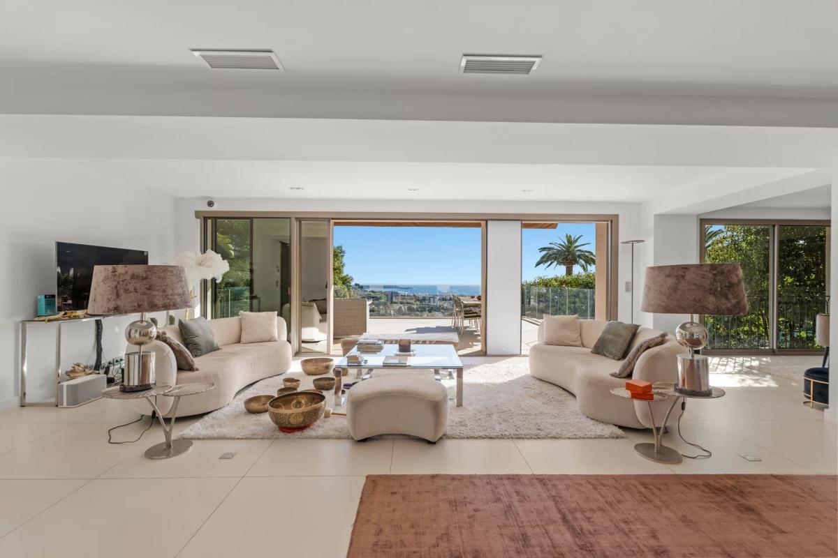 Le Cannet – Prestigieuse maison de ville avec vue mer panoramiqu