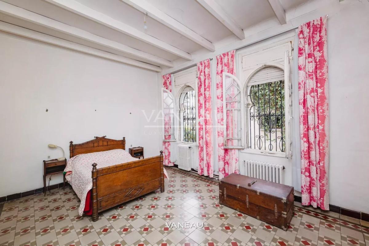 Villa Historique Classée - 470m² / 1273 m² - Mers Sultan, Casablanca