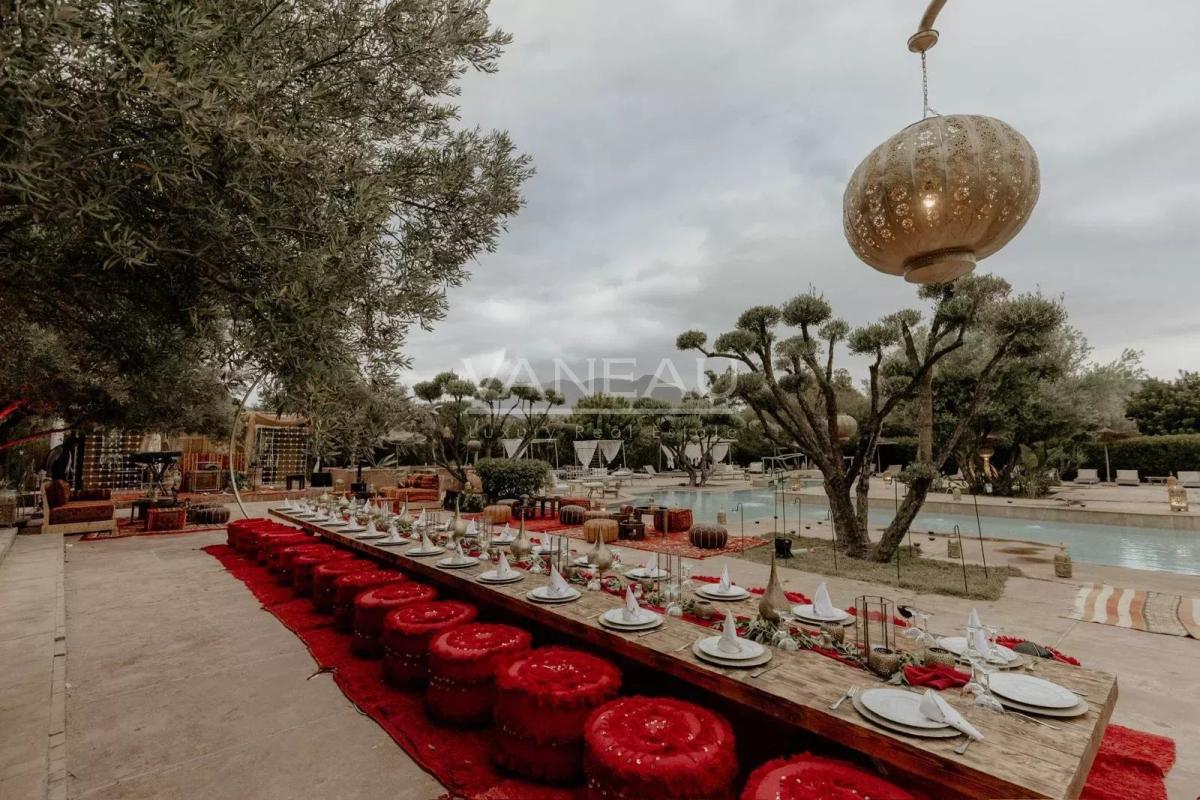 À Vendre : Complexe Hôtelier de Prestige