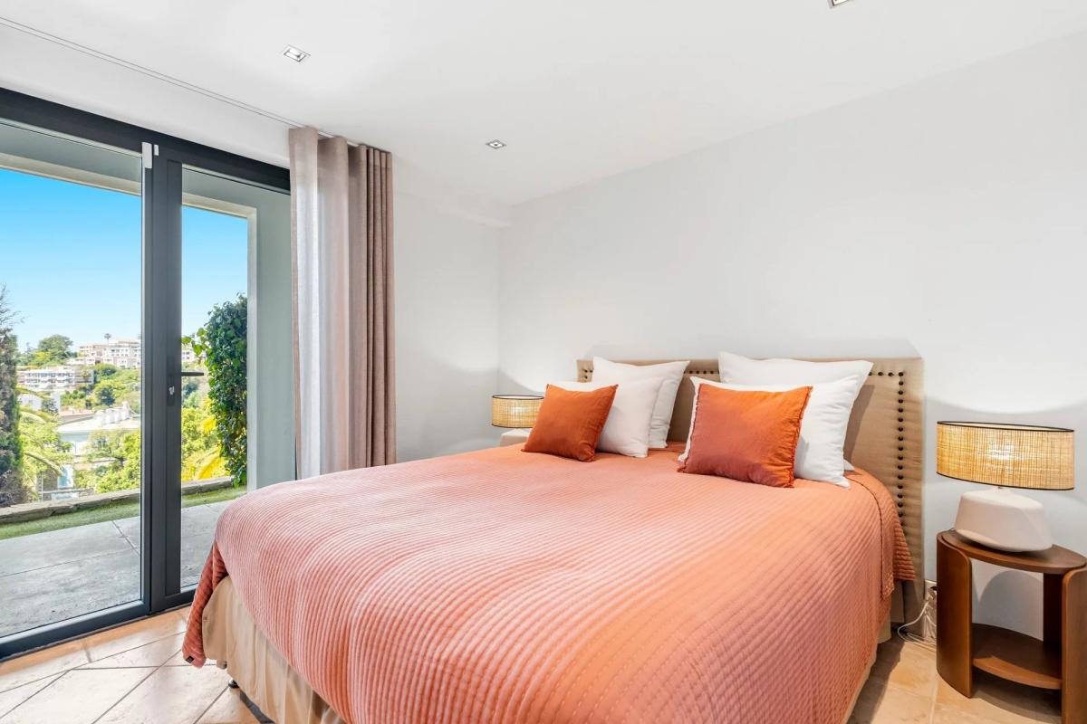 Cannes Luxueuse Villa vue mer panoramique à vendre