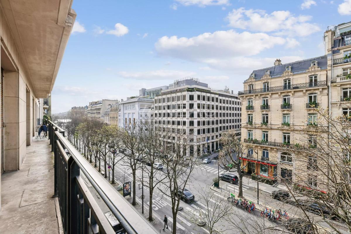 Triangle d'or - Montaigne - Appartement de réception.